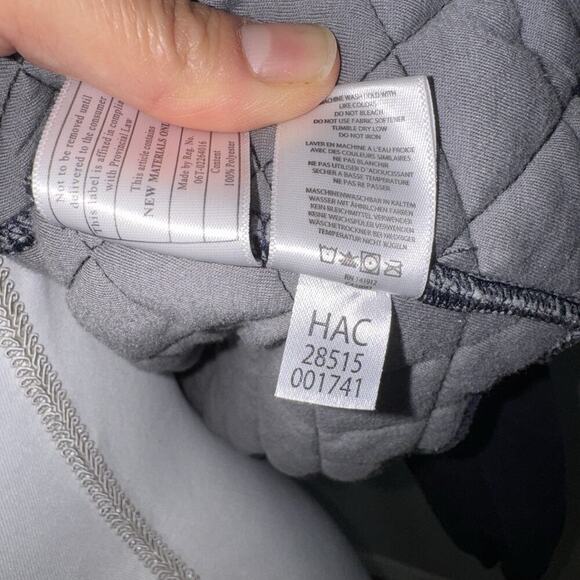 Noble Outfitters Equestrian Apparel Woman’s Quilted Jacket Size S Navy Blue - Picture 10 of 11